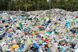 contoh daur ulang limbah plastik