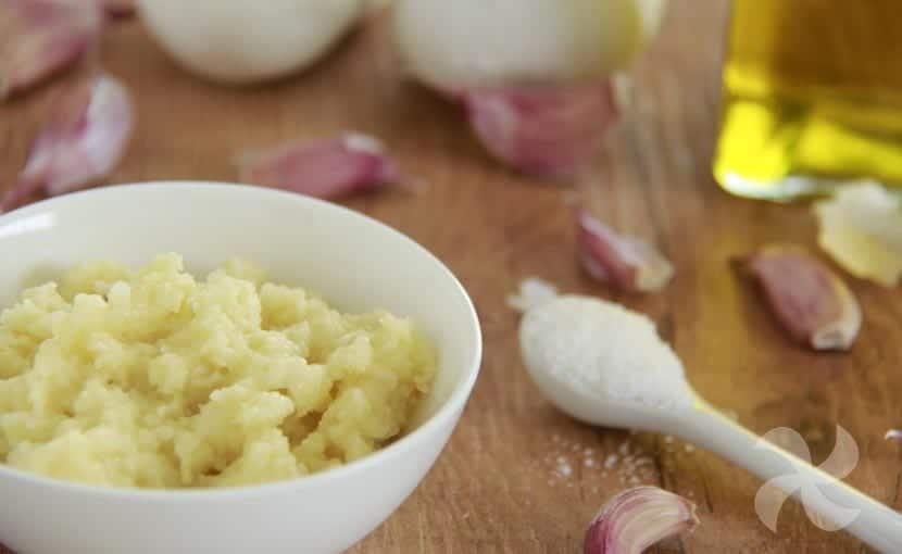 pasta bawang putih