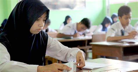 SMP tanpa tugas menumpuk