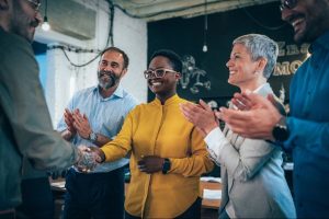Pentingnya Employee Wellbeing Menjelang Masa Pensiun