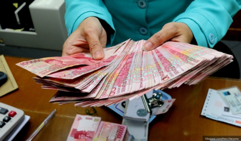 7-tips-cara-menentukan-uang-jajan-anak-sekolah-sd-smp-dan-sma-UTzPHWkWzd