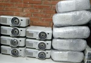 refurbised-used-projector